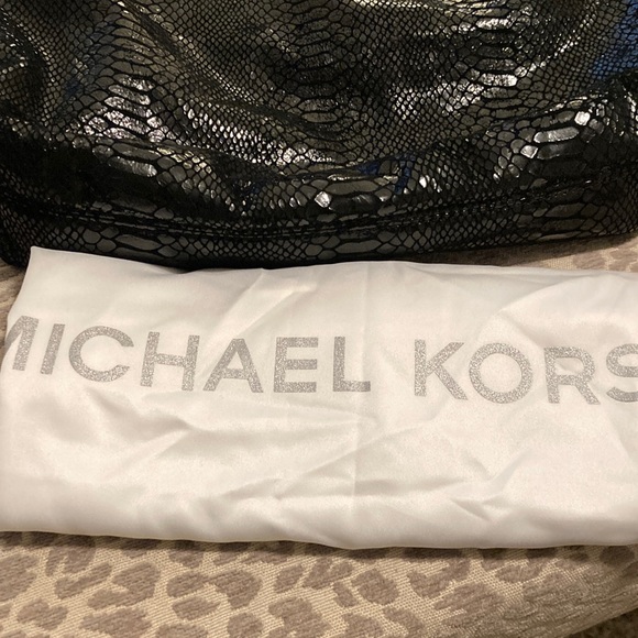 Michael Kors Python Print Drawstring Bag - Picture 10 of 17